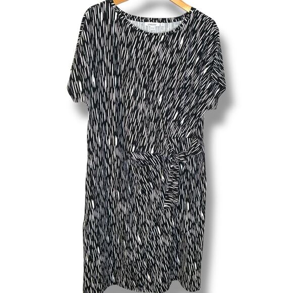 Chico's Dress Womens Size 3 (XL) Midi Monochrome Stretch Dolman Sleeve Side Tie - Picture 2 of 8
